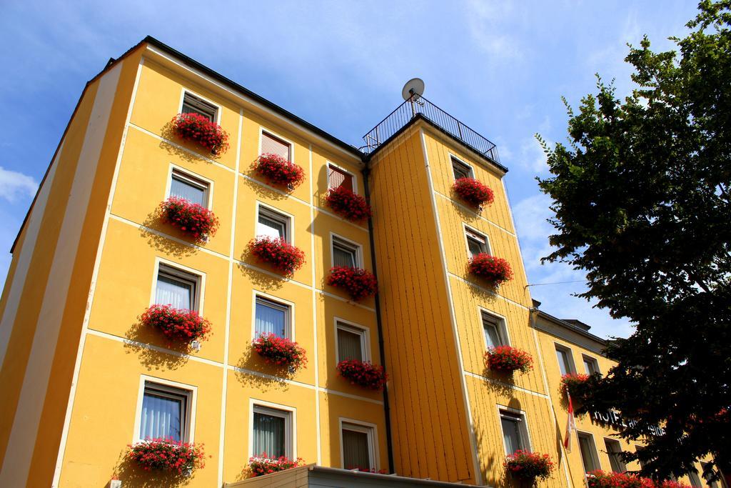 Hotel Am Heideloffplatz Nuremberg Bagian luar foto